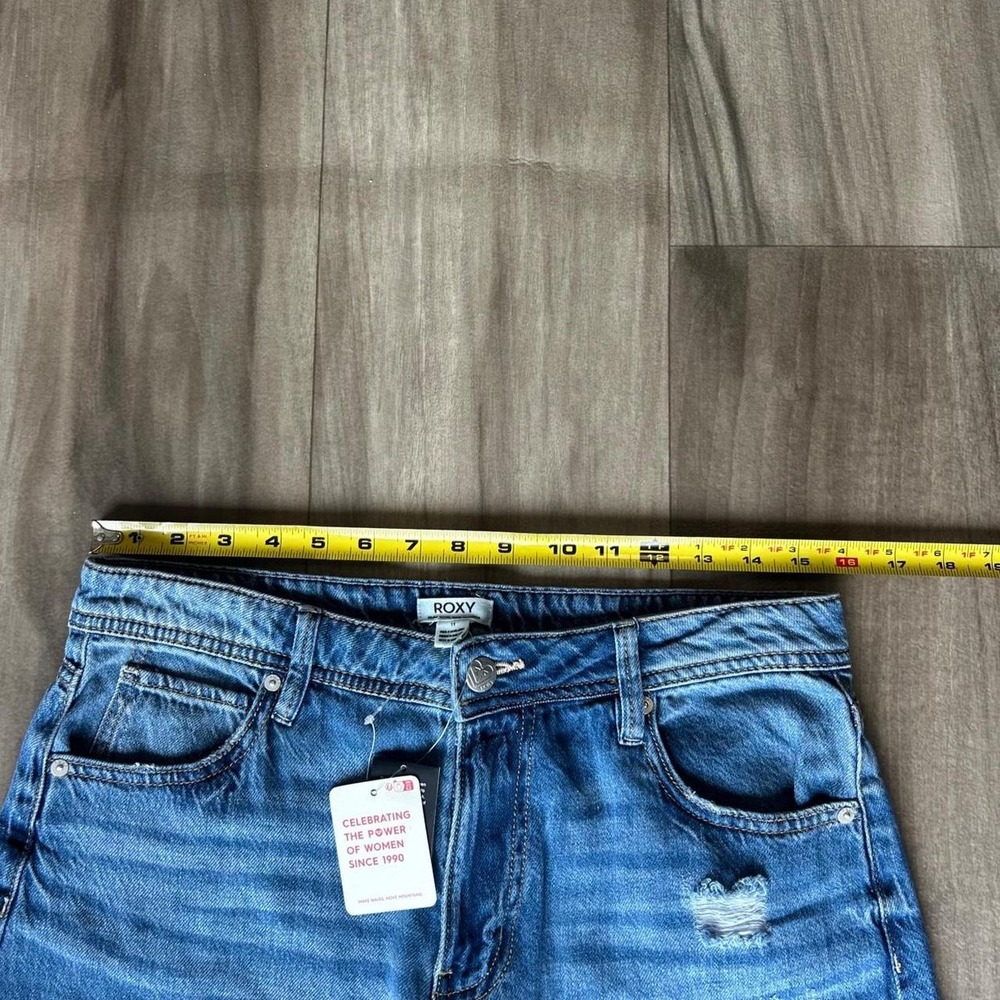 ROXY Baggy Wide Leg Blue Jeans Brand new with tags size 30/30 - Picture 5 of 8